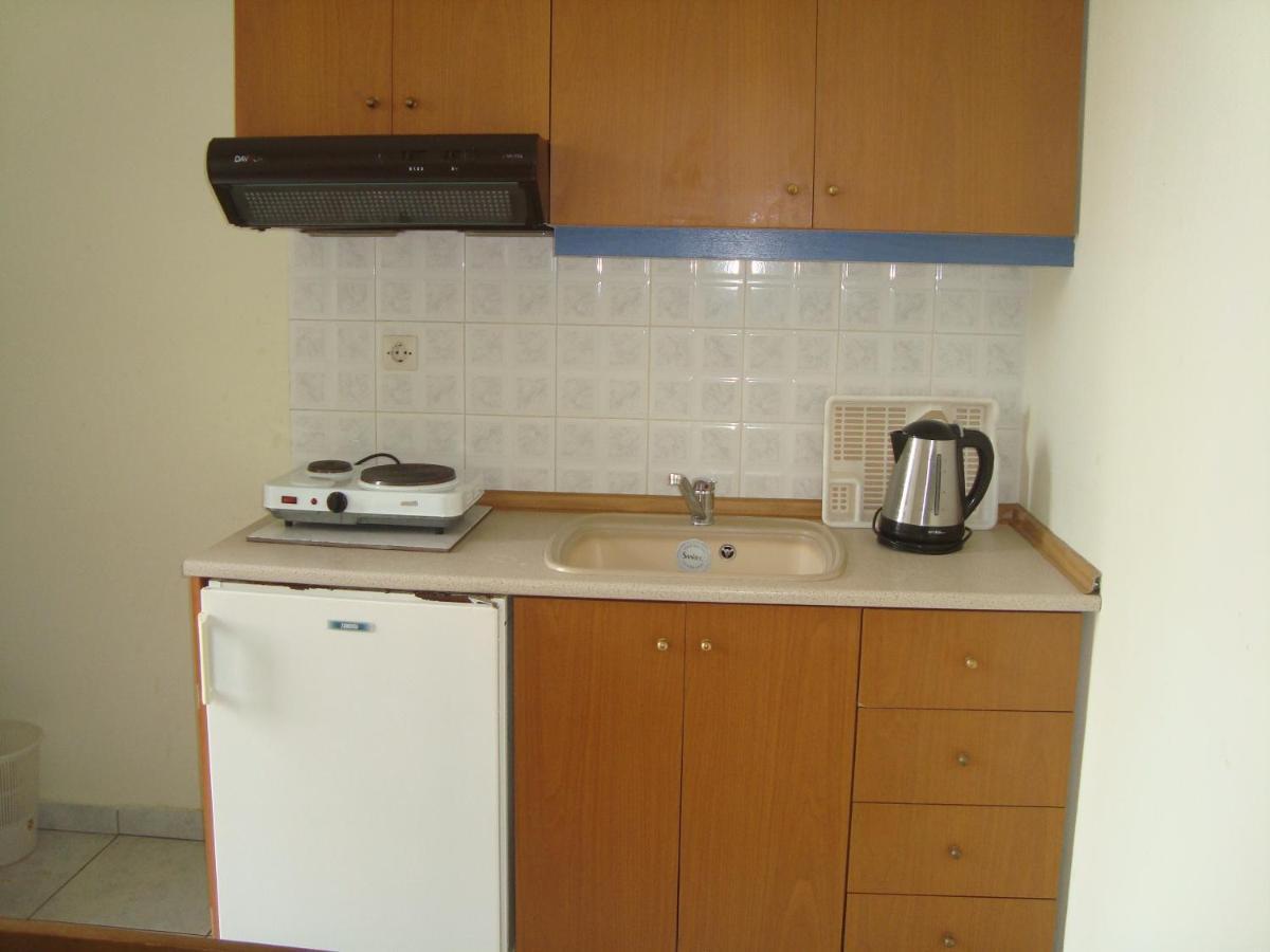 Polis΄ House Appartement Vrasná Buitenkant foto