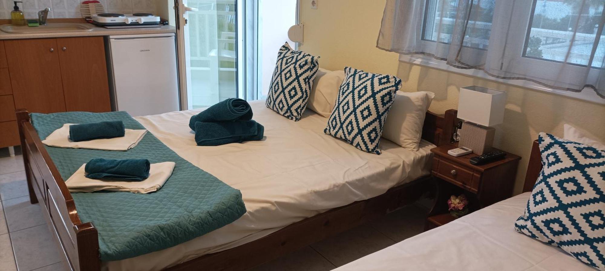 Polis΄ House Appartement Vrasná Buitenkant foto